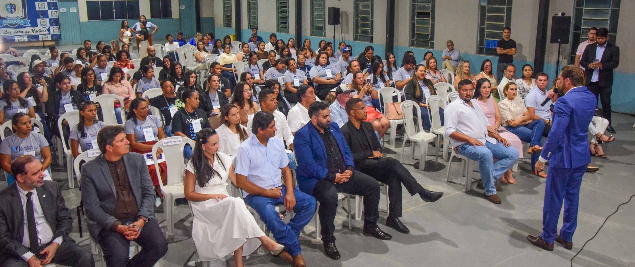 VEREADORES DE INDIARA RECEBEM DEPUTADO BRUNO PEIXOTO EM VISITA À FAIND