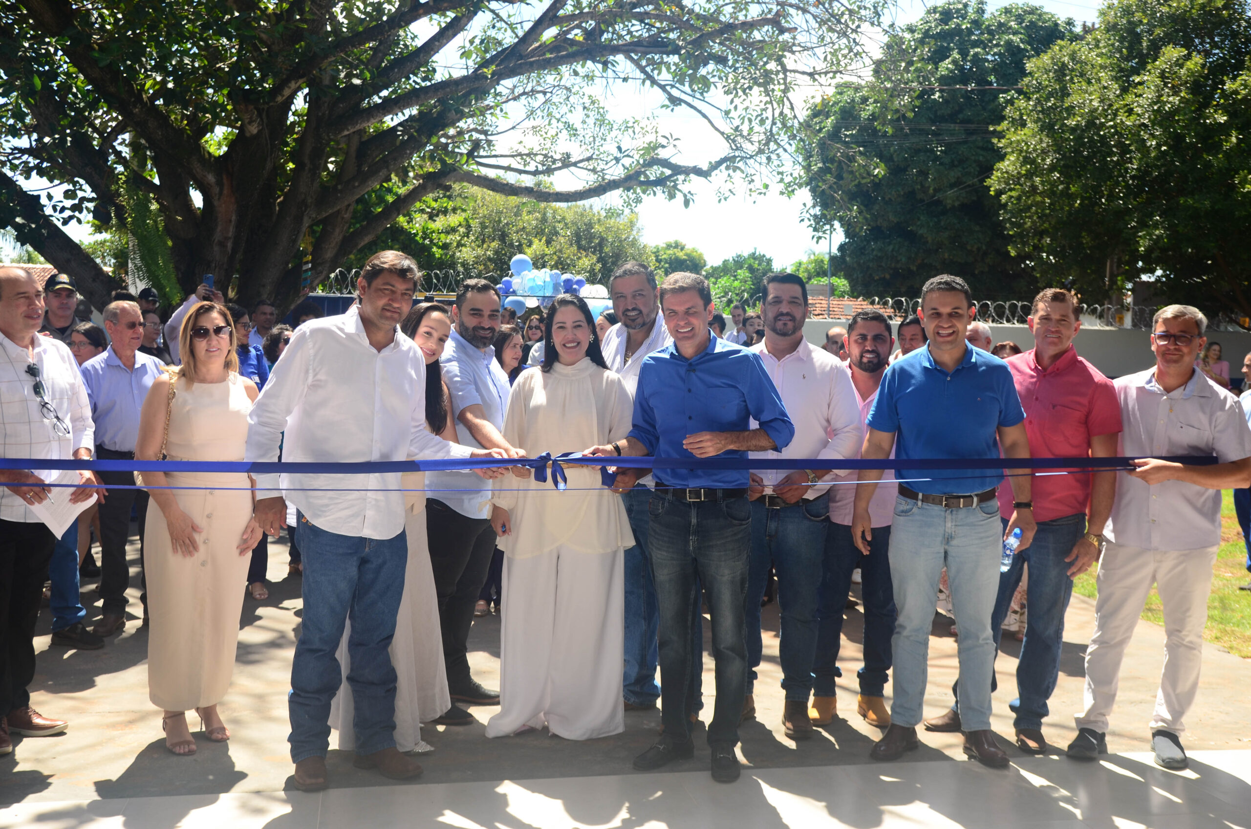 CÂMARA MUNICIPAL PARTICIPA DA INAUGURAÇÃO DA REFORMA E AMPLIAÇÃO DA ESCOLA SÃO SEBASTIÃO, NO DISTRITO DE CARLÂNDIA